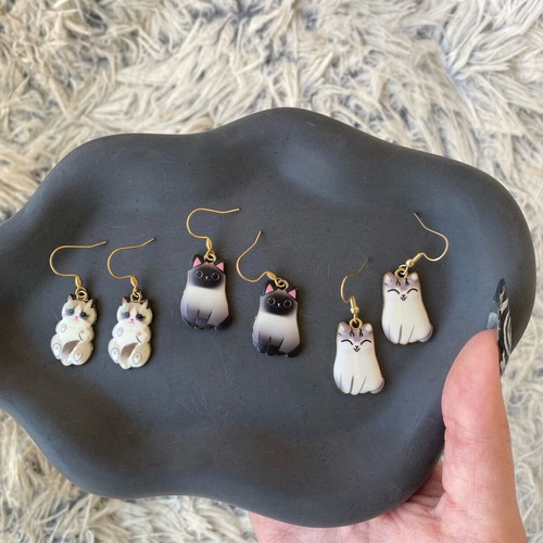 Cat earrings new, pack of 3 pairs multicolored and gold-tone