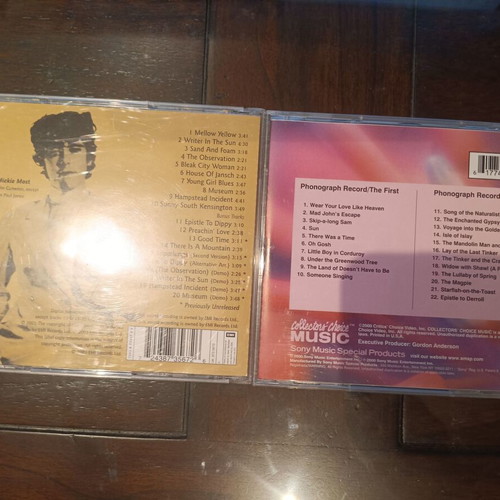 Donovan collectible CDs Mellow Yellow & A Gift From A Flower To A Garden like new