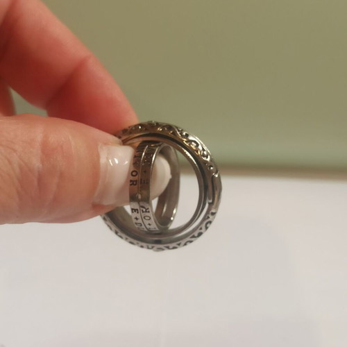 Ring used, size 8, with three interlinked discs, original design