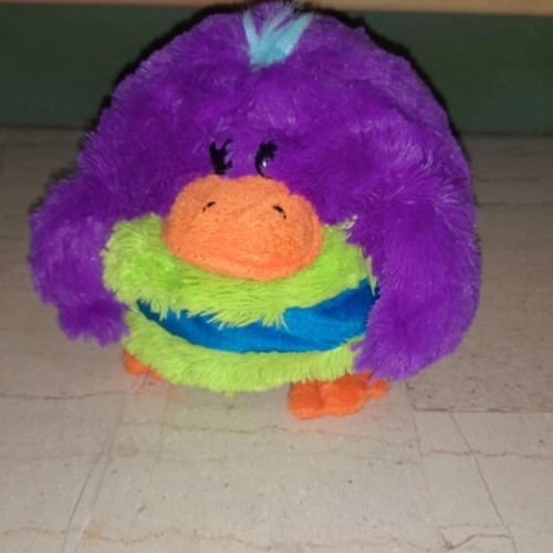 Duck toy with sound mechanism like new