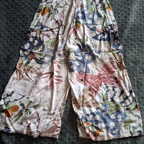 Floral women's pants size S like new, multicolor