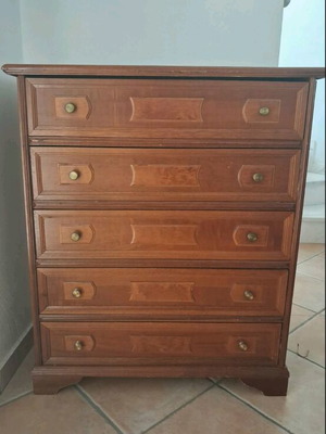 Chest of drawers 0.76 x 0.37 x 0.91 m