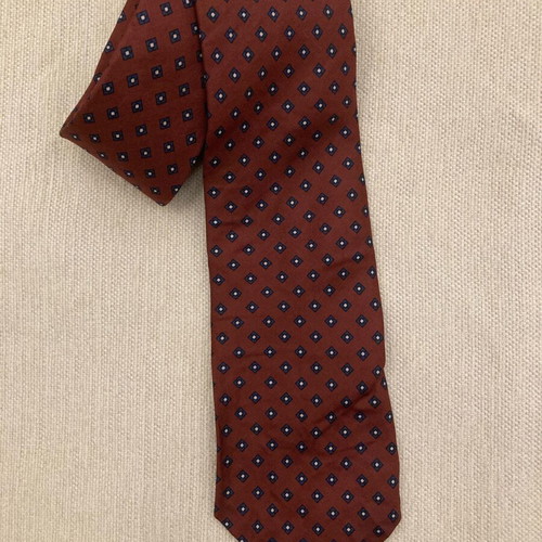 Silk tie like new