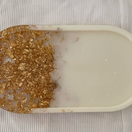 Table tray handmade with white resin and gold leaf, medium size 17x10cm