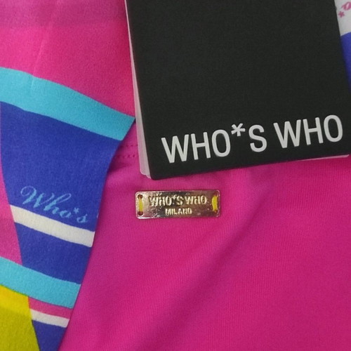 Luxury Who's Who Fuchsia Halter Top καινούργιο, μέγεθος M, 100% Viscosa
