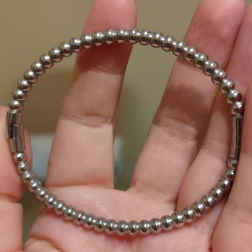 Silver bracelet made of stainless steel new