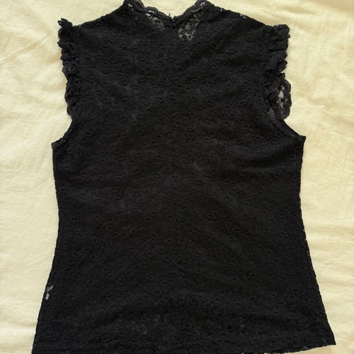 Black Lace Sleeveless Blouse with Ruffle Details used XS/S