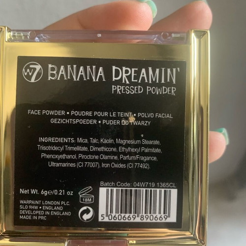 W7 Cosmetics Banana Dreamin' pressed powder face powder new 10gr
