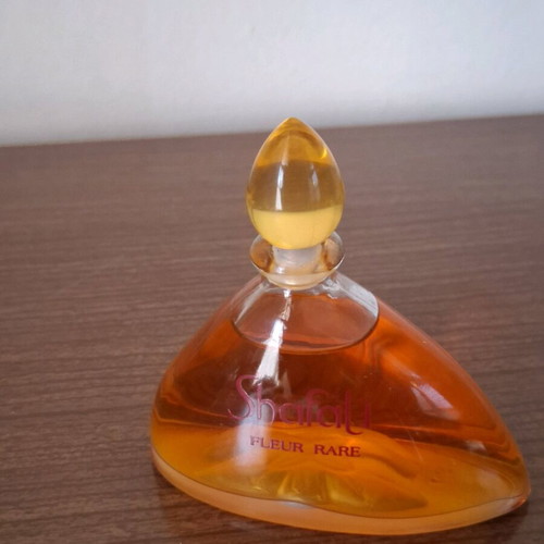 Yves Rocher Shafali Fleur Rare Eau De Perfume 1.7 fl oz like new, vintage