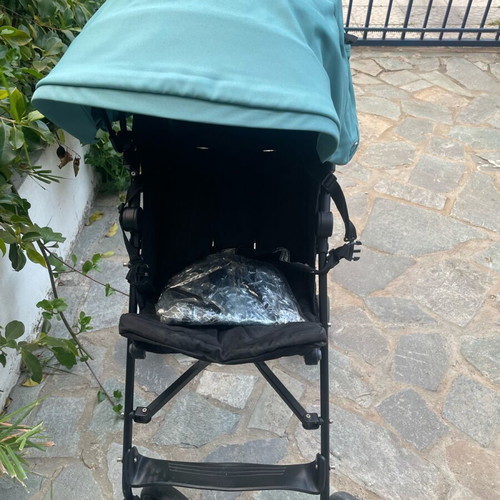 Mamas and Papas lightweight umbrella stroller like new with accessories