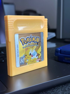 Pokémon Yellow Version RePro για Game Boy Color σαν καινούργιο