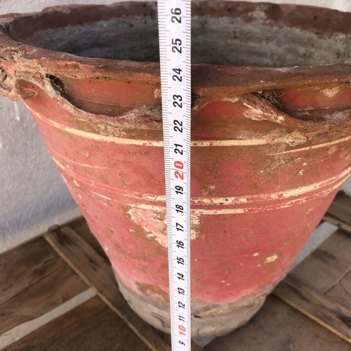 Terracotta flower pots used, set of two with double-lipped rim