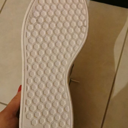 Adidas right shoe 43 1/3 white like new