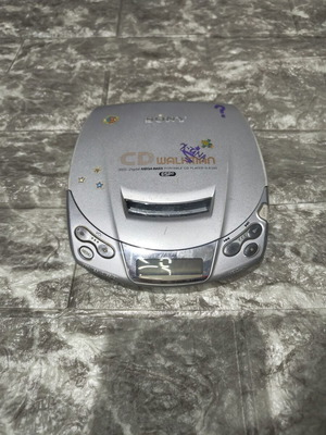 Sony CD Walkman D-E200 for parts or repair, used