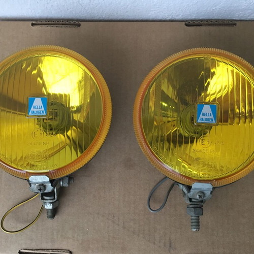 Hella 150 fog light set used, yellow halogen HR