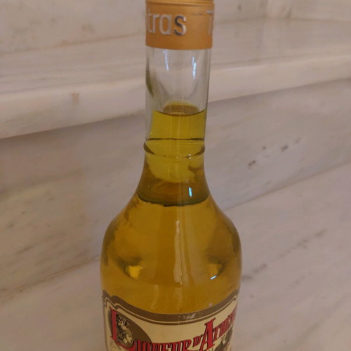 Liquer Tsotras vintage sealed, new