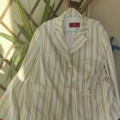 Jacket with cotton fabric and subtle yellow and green stripes like new