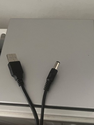 DVD device new, connects to laptop
