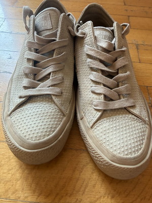 Converse All Star Chuck Taylor sneakers, size 37.5, beige