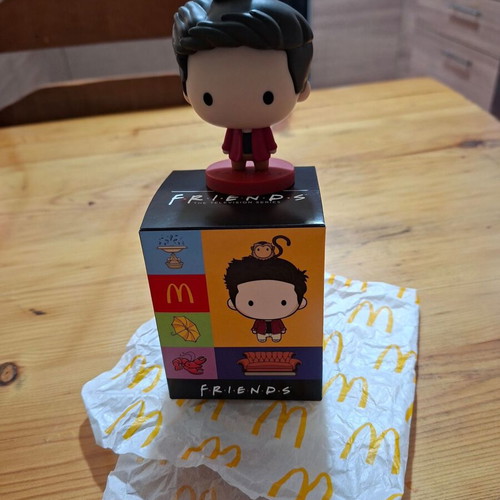 F.R.I.E.N.D.S collectible figure new with box