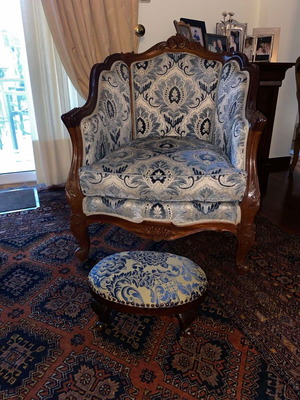 Pair of handmade Bergère armchairs with footstools like new