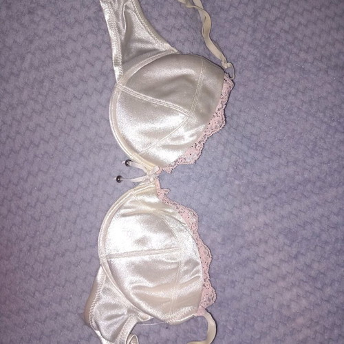 Underwear bra used with lace