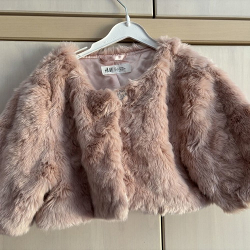 H&M pink faux fur bolero for girls, size 9