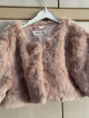H&M pink faux fur bolero for girls, size 9