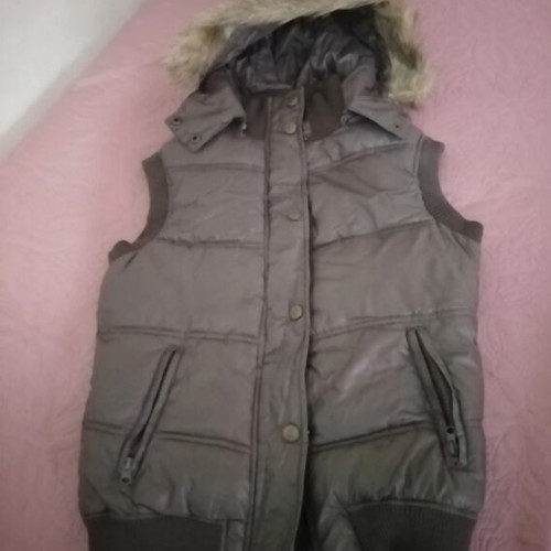 Women's sleeveless jacket new, green olive, size M