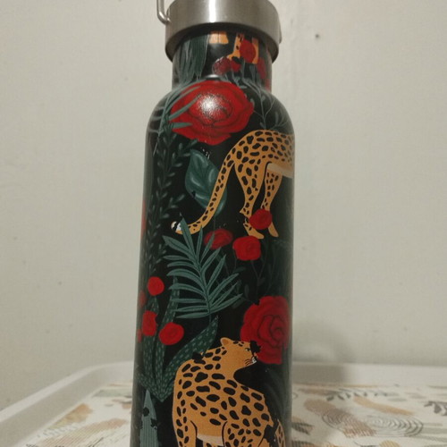 Water Bottle Metal Thermos like new
