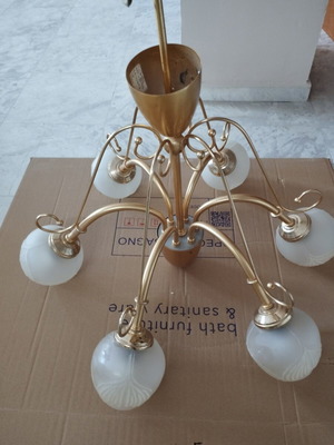 Italian chandelier used with 7 E14 bulbs
