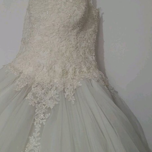 Wedding dress princely like new, size XS