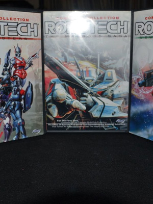 Robotech 3 DVD комплекта употребявани, пълна колекция от 14 DVD