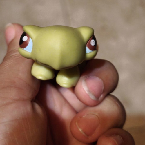 Littlest Pet Shop Number 7 figure like new, 2006 Hasbro vintage