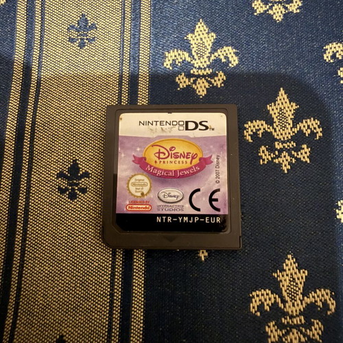 Disney Princess Nintendo DS game in very good condition