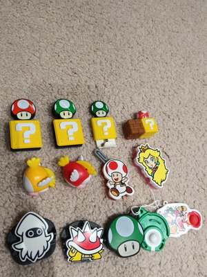 Super Mario Kinder new figures, pack of 12 pieces