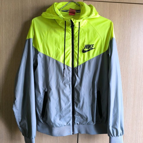 Nike windbreaker size S used, gray and yellow