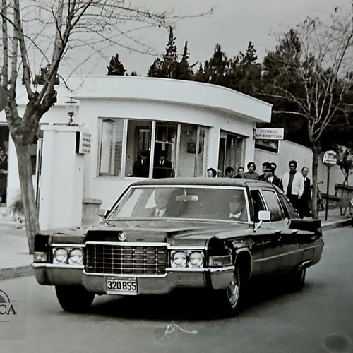 44 Journalistic Photos of Alexandros Onassis Funeral like new
