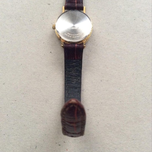 Lorus women's wristwatch like new, gold color