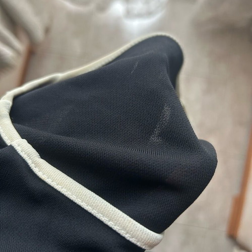 Long-sleeve blouse XL like new, black and white