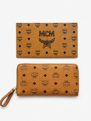 MCM wallet with zipper, new, orange