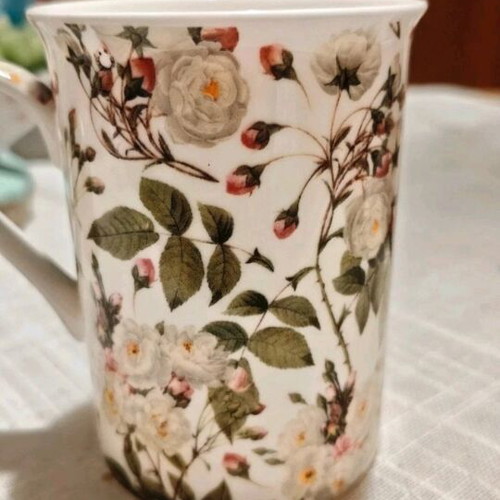 Porcelain mug like new with Boch
