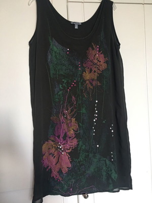 Bandolera dress new, size L