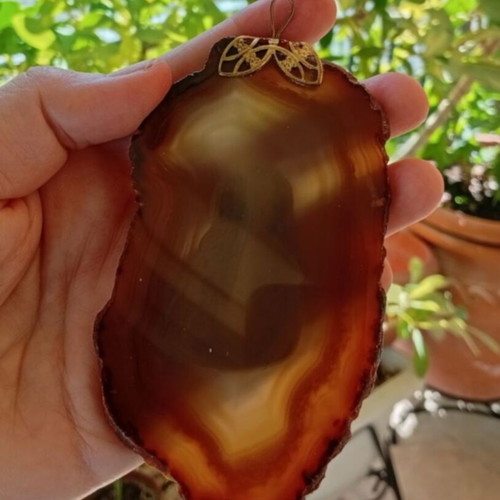Virgin Mary and Infant Jesus pendant on agate stone