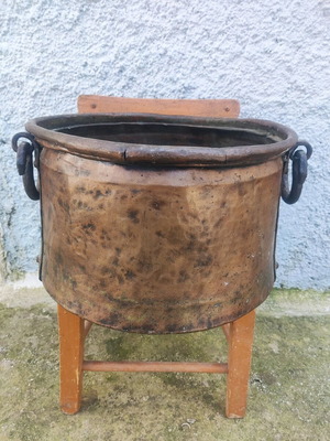 Copper antique forged cauldron like new