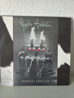 Jane’s Addiction Nothing’s Shocking Vinyl LP 1988 like new