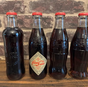 Coca-Cola - 4 κλασικά συλλεκτικά μπουκάλια σε άψογη κατάσταση