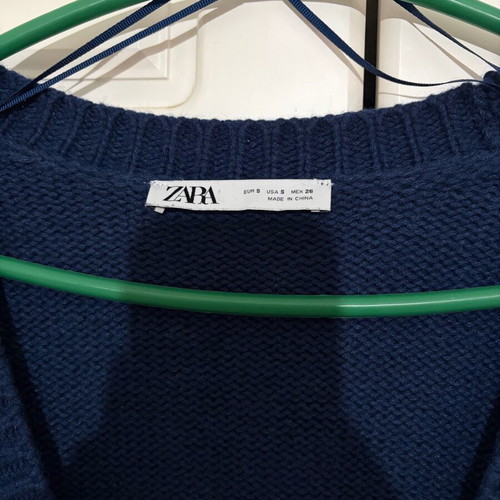 Zara knitted blue cardigan used, size small