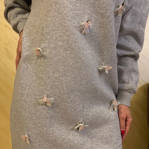 Edited dress sweatshirt with sequins new, size L