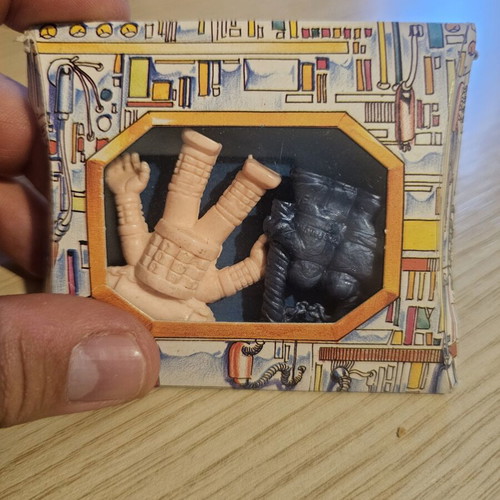 Vintage EL Greco Alien Figures like new, rare packaging